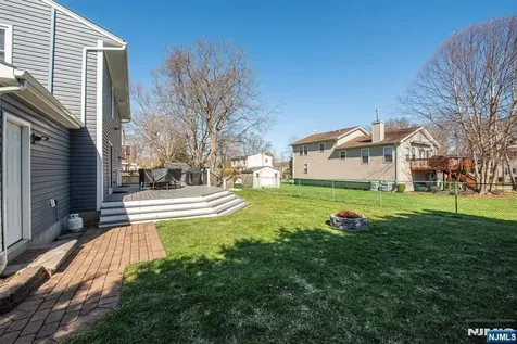 21 Carrol Street Fairfield NJ 07004
