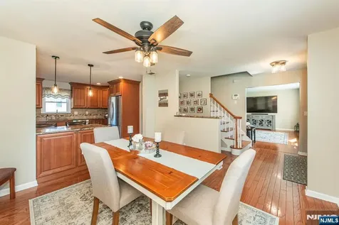 21 Carrol Street Fairfield NJ 07004