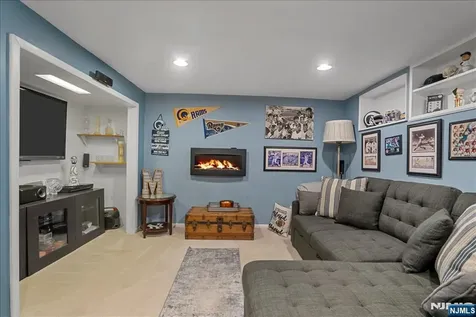 11 Westland Road Verona NJ 07044