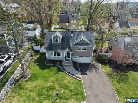 11 Westland Road Verona NJ 07044