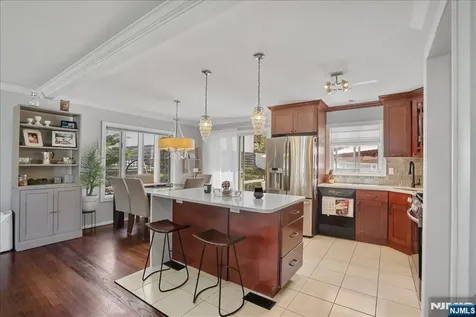 11 Westland Road Verona NJ 07044