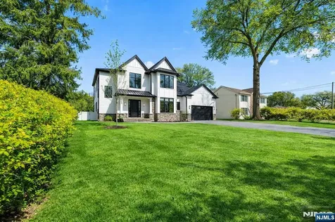 163 Delmar Avenue Glen Rock NJ 07452
