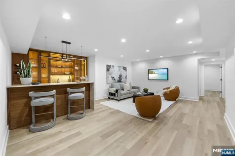 163 Delmar Avenue Glen Rock NJ 07452