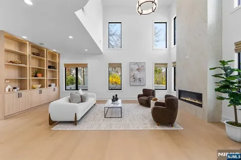 163 Delmar Avenue Glen Rock NJ 07452