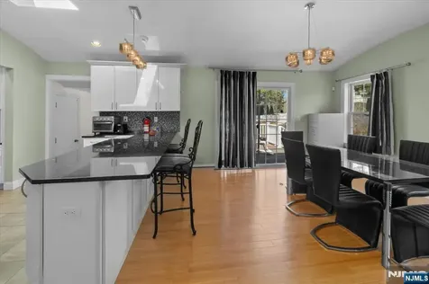35 E Ridgewood Avenue Paramus NJ 07652