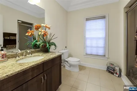 22 Meadow Lake Drive Mahwah NJ 07430