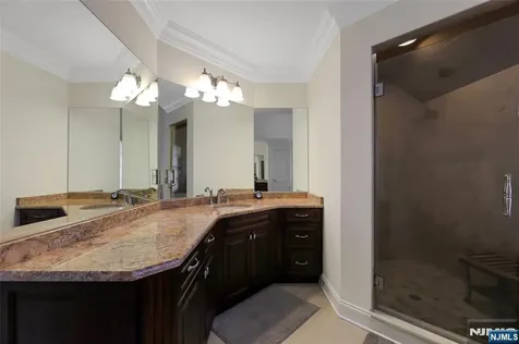 22 Meadow Lake Drive Mahwah NJ 07430