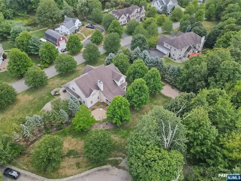 22 Meadow Lake Drive Mahwah NJ 07430
