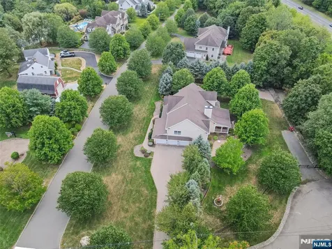 22 Meadow Lake Drive Mahwah NJ 07430