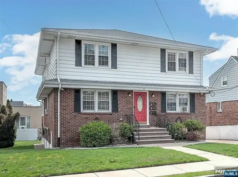 20 S Corabelle Avenue Lodi NJ 07644