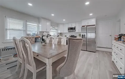 20 S Corabelle Avenue Lodi NJ 07644