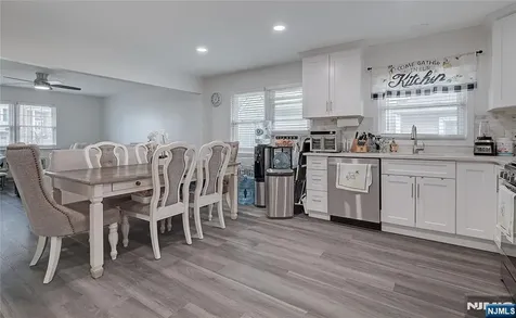 20 S Corabelle Avenue Lodi NJ 07644