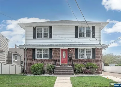 20 S Corabelle Avenue Lodi NJ 07644