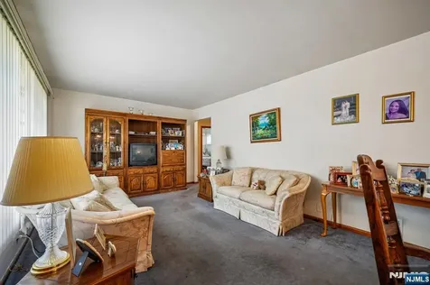 31 Michael Drive Wayne NJ 07470