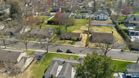 31 Michael Drive Wayne NJ 07470