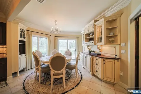 74 Sherwood Road Norwood NJ 07648