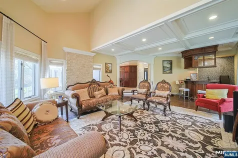 74 Sherwood Road Norwood NJ 07648