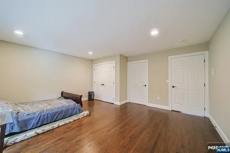 74 Sherwood Road Norwood NJ 07648