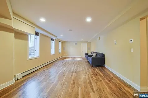 74 Sherwood Road Norwood NJ 07648