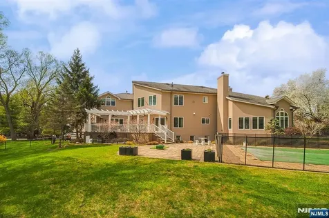 74 Sherwood Road Norwood NJ 07648