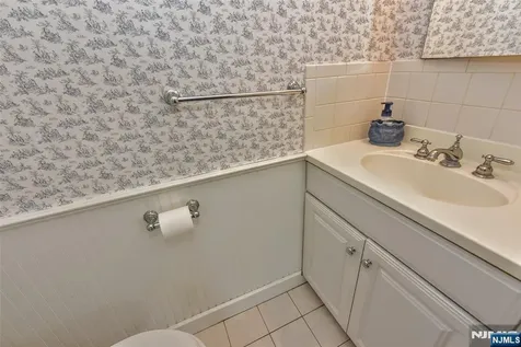 520 Lafayette Avenue Wyckoff NJ 07481