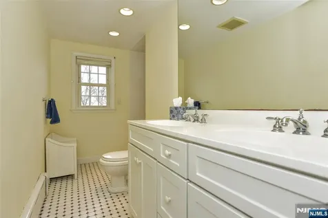 520 Lafayette Avenue Wyckoff NJ 07481