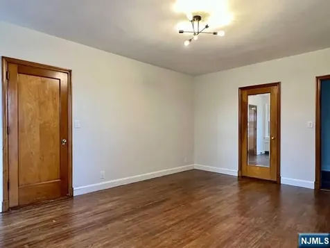 695 Palisade Avenue Cliffside Park NJ 07010