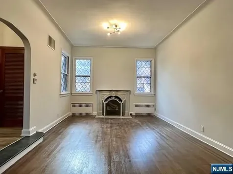 695 Palisade Avenue Cliffside Park NJ 07010