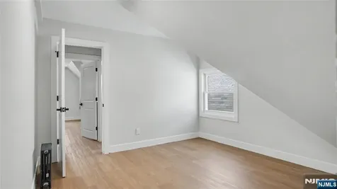 158 15th Street East Orange NJ 07017