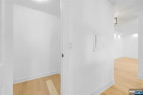 200 Winston Cliffside Park NJ 07010