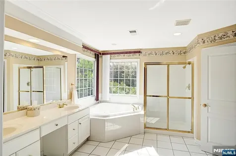 7 Hager Street East Brunswick NJ 08816
