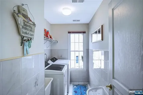 7 Hager Street East Brunswick NJ 08816