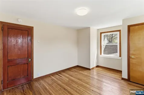 64 Davis Avenue Hackensack NJ 07601