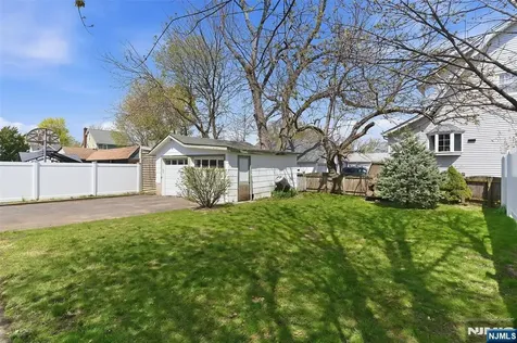 64 Davis Avenue Hackensack NJ 07601