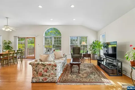 321 Kenilworth Road Ridgewood NJ 07450