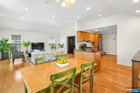 321 Kenilworth Road Ridgewood NJ 07450