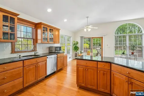 321 Kenilworth Road Ridgewood NJ 07450