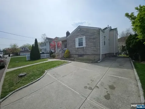 431 Terhune Avenue Paramus NJ 07652