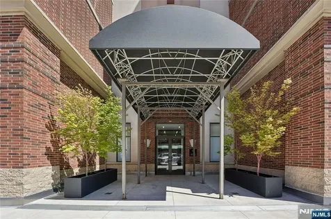2301 City Place Edgewater NJ 07020