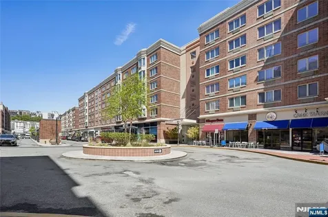 2301 City Place Edgewater NJ 07020