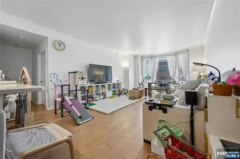 2301 City Place Edgewater NJ 07020