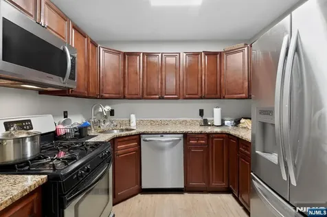 192 Burnett Avenue Maplewood NJ 07040