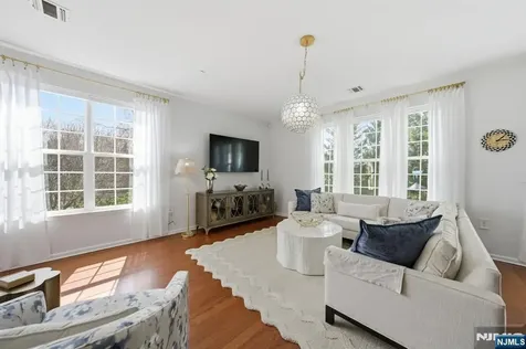 01 Birch Court Hanover Township NJ 07927