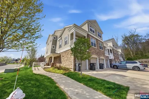 01 Birch Court Hanover Township NJ 07927