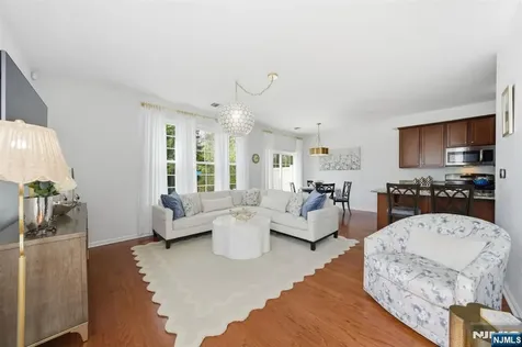 01 Birch Court Hanover Township NJ 07927