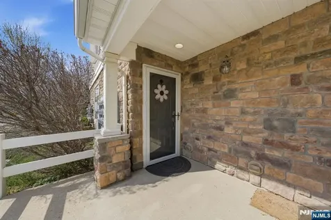 01 Birch Court Hanover Township NJ 07927