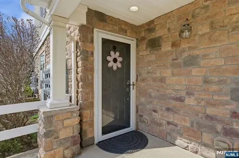 01 Birch Court Hanover Township NJ 07927