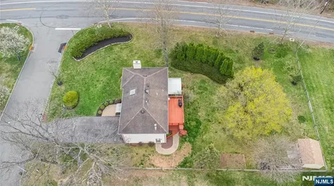 1 Old Timbers Court Roxbury Township NJ 07847