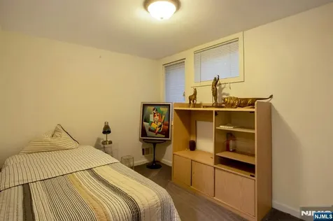 278 Fountain Road Englewood NJ 07631