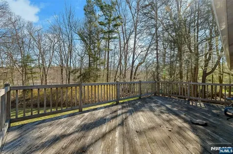 24 Deerhaven Lane Jefferson Township NJ 07435